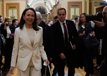 Trump meets Venezuelan opposition leader