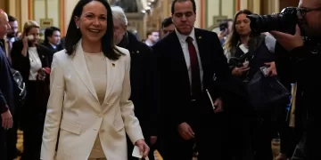 Trump meets Venezuelan opposition leader