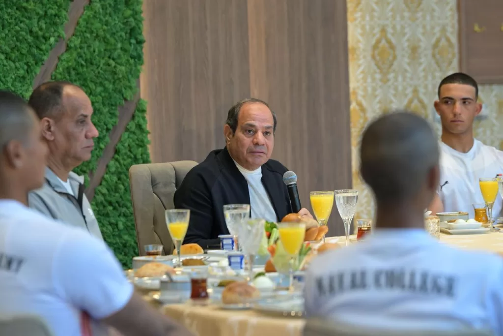 Sisi reassures nation on economy; essential goods secured for Ramadan 5 - Egyptian Gazette