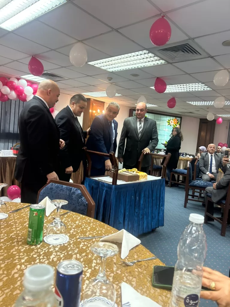 EgyptAir чествует шерифа Абдель-Галиля в знак признания его выдающихся заслуг 3 - Egypt Gazette