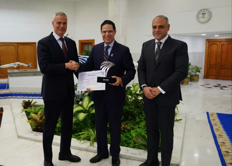 EgyptAir chairman honours el-Semeiry 1 - Egyptian Gazette