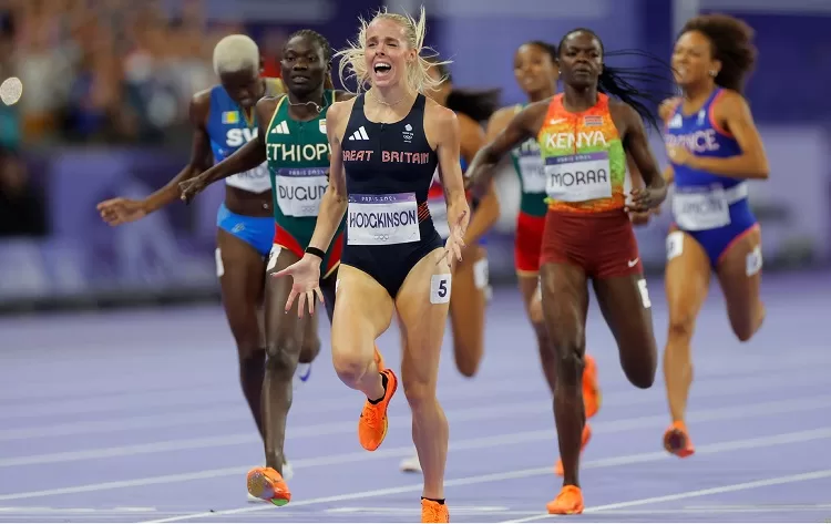 Keely sets 800m world record 3 - Egyptian Gazette