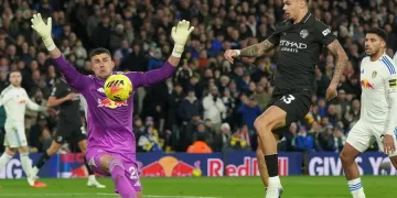 City keeps EPL pace, Reds rampant