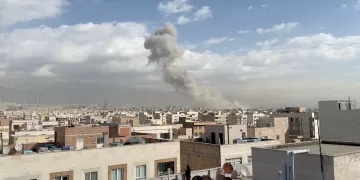 Israel and US launch strikes on Iran, pushing Middle East into new conflict 1 - Egyptian Gazette Israel and US launch strikes on Iran, pushing Middle East into new conflict