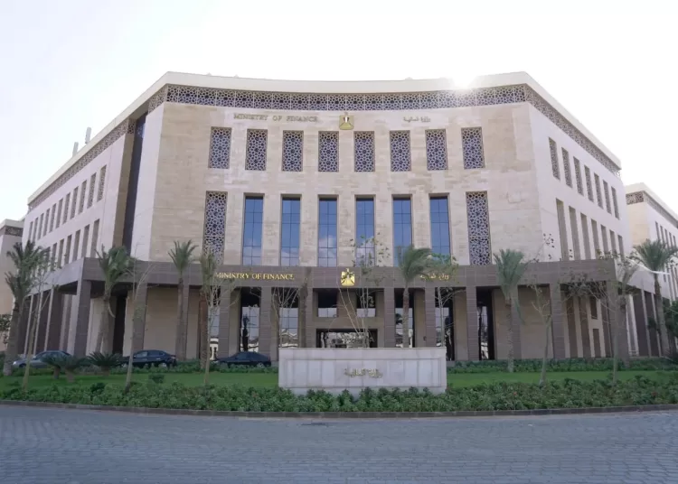 Finance Ministry auctions treasury bills, bonds worth LE118b 1 - Egyptian Gazette