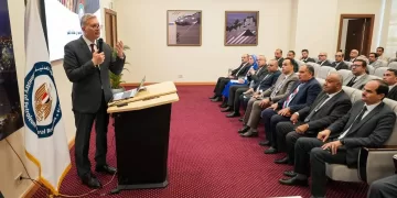 Egypt unveils new oil contracts to boost production