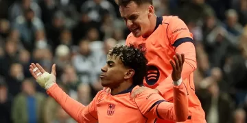 Champions League: Yamal penalty saves Barca