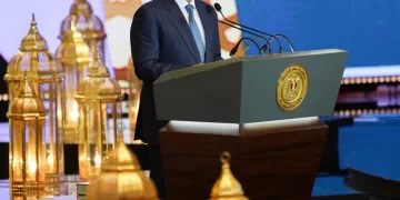 President Sisi launches Qur’an Radio website, app, honours ‘ Dawlet El Telawa’ winners