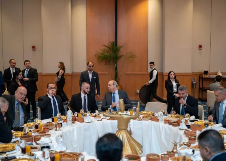 Pilots union praises confidence renewal in Aviation Minister 2 - Egyptian Gazette Pilots union praises confidence renewal in Aviation Minister 1 - Egyptian Gazette