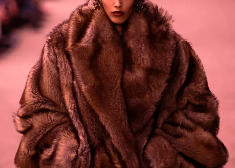 Saint Laurent brings back the power tux 1 - Egyptian Gazette