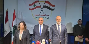 Egypt delivers 1,000 tonnes of aid to Lebanon, condemns Israeli strikes 1 - Egyptian Gazette Egypt delivers 1,000 tonnes of aid to Lebanon, condemns Israeli strikes