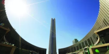 One turbulent world, two steady hands