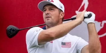 Bryson holds LIV Golf lead