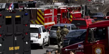 Assailant dead after car‑ramming at Michigan synagogue