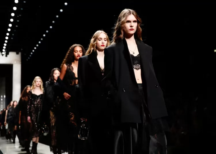 Dolce & Gabbana spotlights "Identity" with all‑black Milan runway 1 - Egyptian Gazette