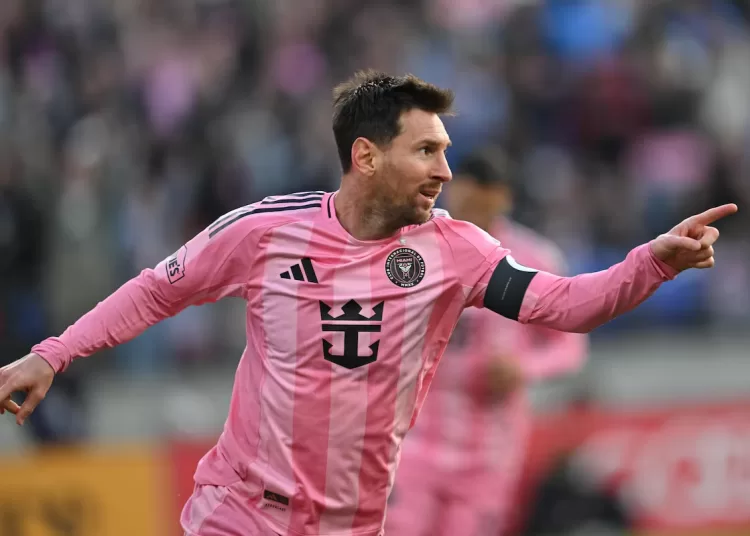 Messi scores 900th career goal, joins Ronaldo in elite club 1 - Egyptian Gazette
