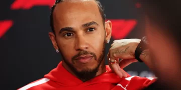 Hamilton more committed to F1 than ever