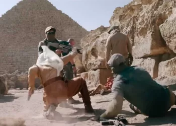Mel Gibson goes viral as Egypt opens doors to global blockbusters