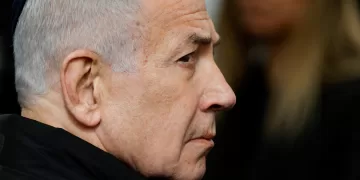 Netanyahu seeks to avoid snap vote
