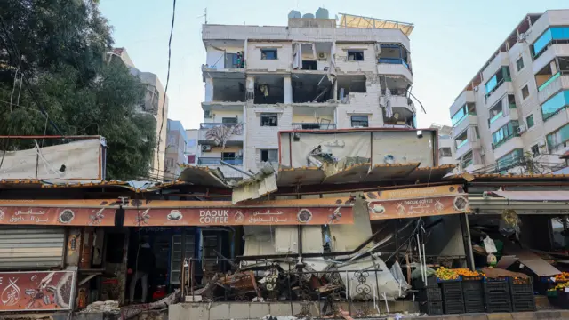 '31 killed, 148 injured in Israeli raids on Dahieh, southern Lebanon' 2 - Egyptian Gazette '31 killed, 148 injured in Israeli raids on Dahieh, southern Lebanon' 1 - Egyptian Gazette