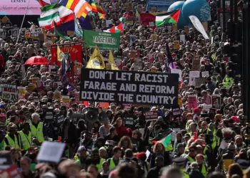 Protesters march in London to oppose rise of political right