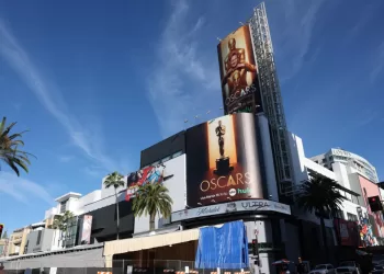 Oscar, Palestinian actor, travel ban