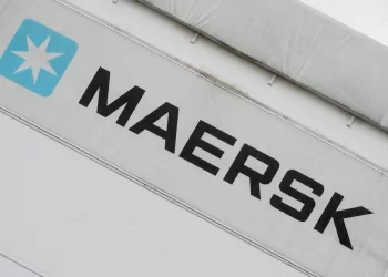 Maersk halts two routes amid Mideast crisis
