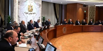 PM highlights robust economic growth in 1st meeting with parliamentary committee heads 1 - Egyptian Gazette PM highlights robust economic growth in 1st meeting with parliamentary committee heads
