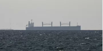 Saudi pipeline pumping 7mn bpd of oil, bypassing Hormuz