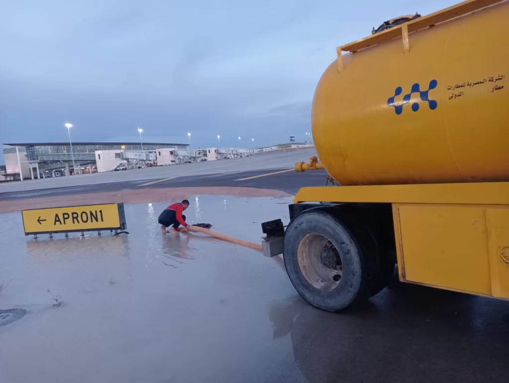 Egyptian airports tackle adverse weather fluctuations 4 - Egyptian Gazette