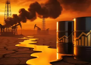 Oil-rich Iraq to cut production after Strait of Hormuz closure