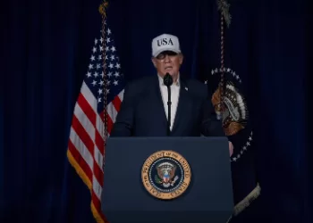 Trump speaks with leaders of Israel, Bahrain, UAE