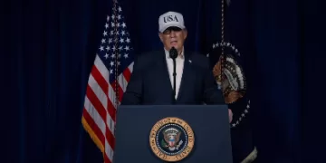 Trump speaks with leaders of Israel, Bahrain, UAE