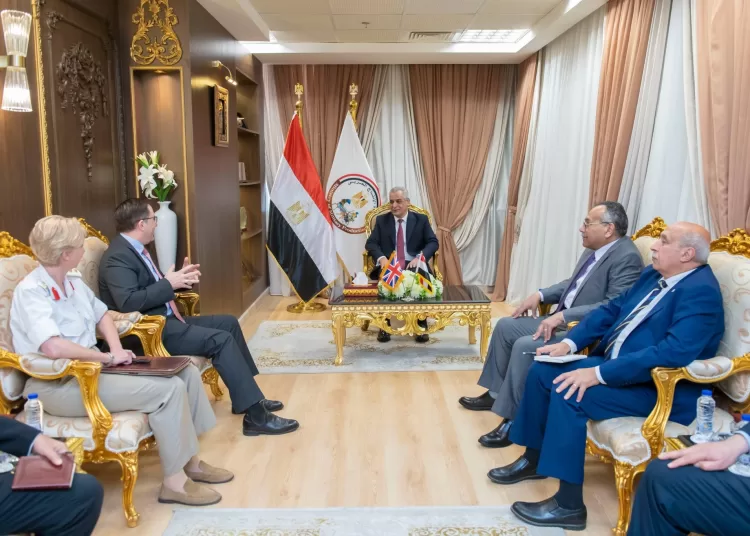 Minister of State for Military Production, Salah Soliman Gombolat during his meeting on Wednesday with British Ambassador to Egypt Mark Bryson-Richardson.