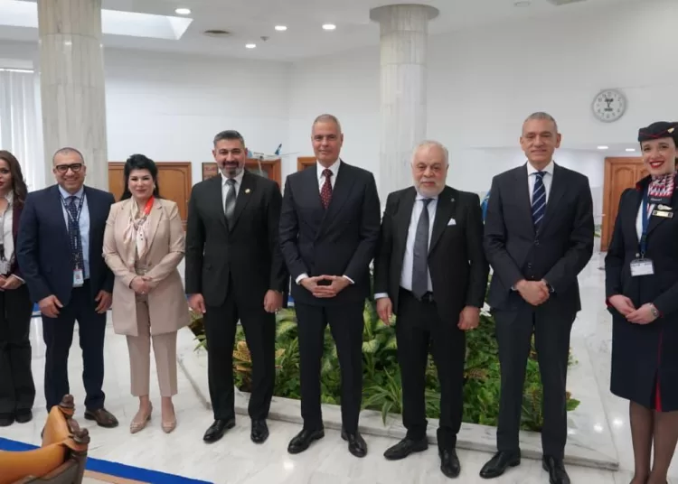 EgyptAir, Actors Syndicate boost partnership 11 - Egyptian Gazette