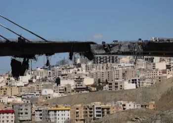 Trump vows new Iran strikes as nations push to open Hormuz