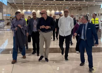 Local major airports reach new global standards