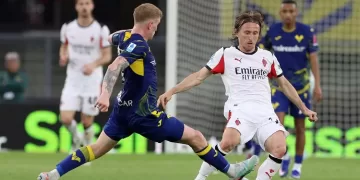 Milan boosts Champions League push