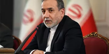 Iran FM due in Pakistan for potential US peace talks