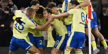 Arsenal knocked out of FA Cup