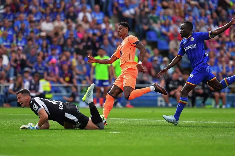 Barca closes to sealing La Liga 13 - Egyptian Gazette