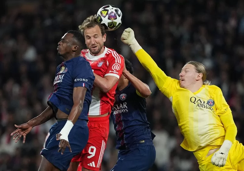 PSG edges Bayern 5-4 in CL 1st-leg 12 - Egyptian Gazette
