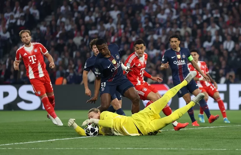 PSG edges Bayern 5-4 in CL 1st-leg 14 - Egyptian Gazette