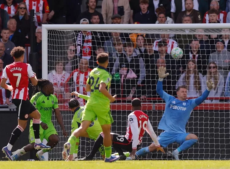 Brentford misses EPL top-6 chance 14 - Egyptian Gazette