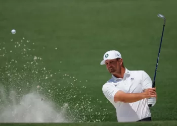 DeChambeau exits LIV final