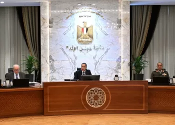 Gov’t expands solar push, tightens spending controls