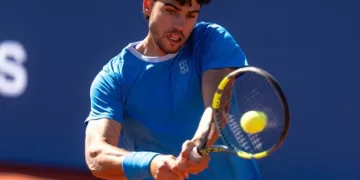 Alcaraz wins Barcelona Opener