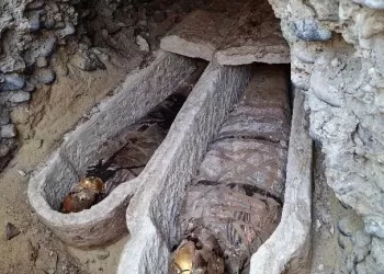 Spanish mission uncovers Roman-era tomb in Egypt’s Bahnasa