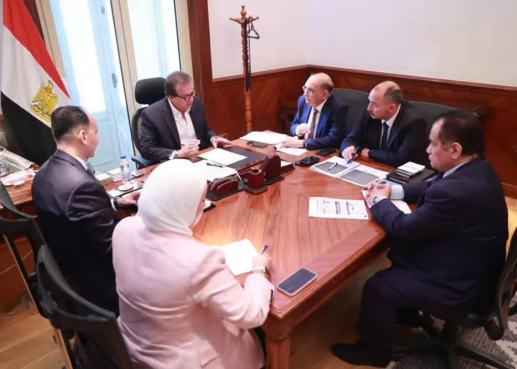 Health min. reviews progress of Medical Liability, Patient Safety Committee 12 - Egyptian Gazette