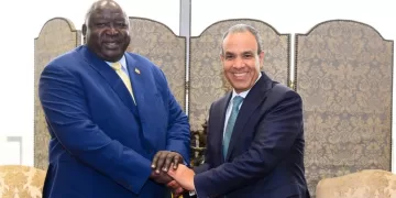 Egypt, Uganda FMs discuss ties, regional developments